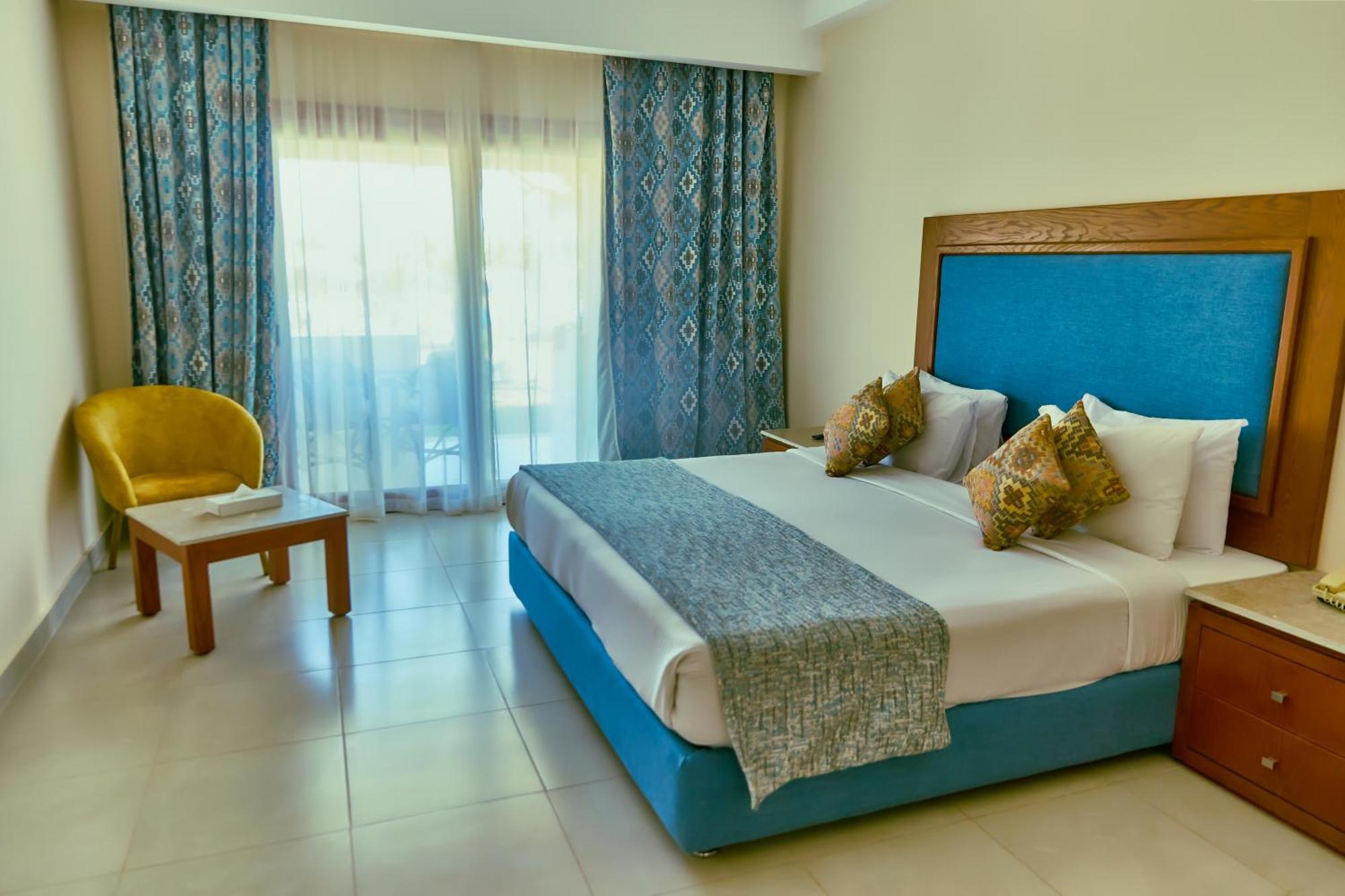 Tropitel Oasis 4* Дахаб