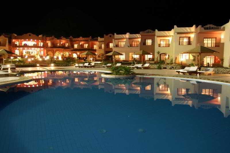 Tropitel Oasis Курортный комплекс 4*